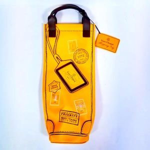 New Veuve Clicquot Ice Jacket Insulated Champagne Bottle Shopping Bag with Tag